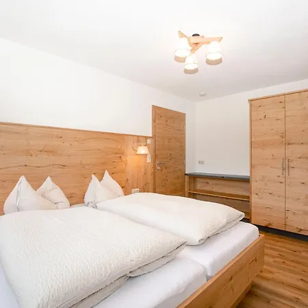 Farm stay Bio-bauernhof Bachangerhof Kossen
